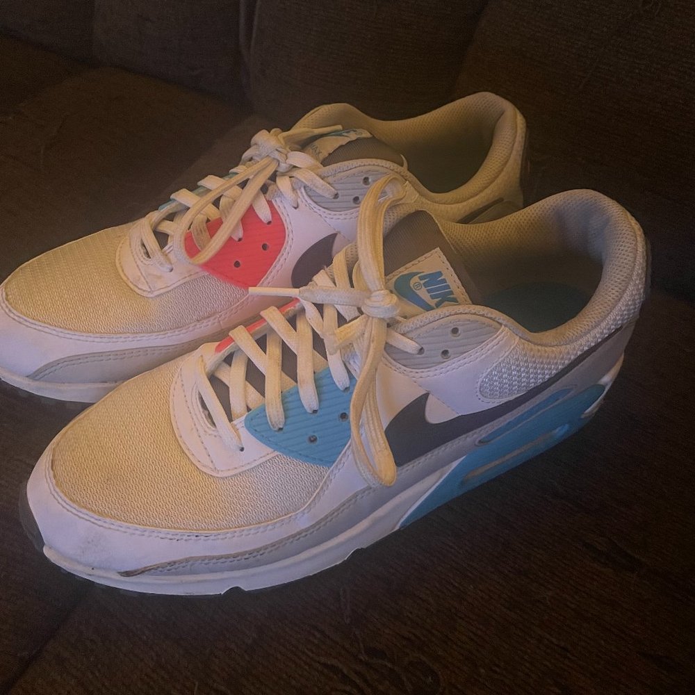 Nike Air Max 90